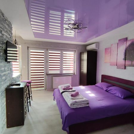 Centrum Lux Apartment Ni Esterno foto