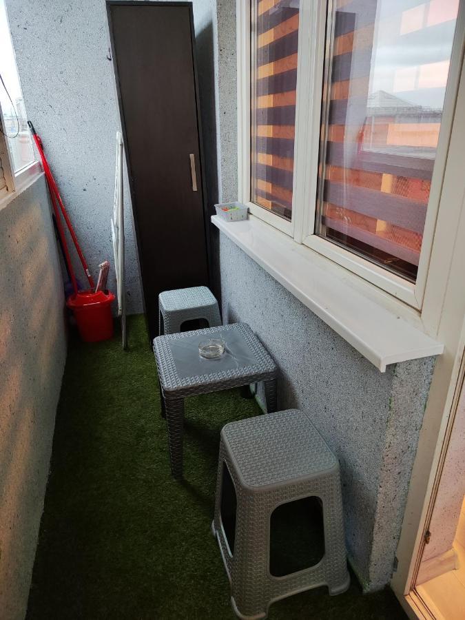 Centrum Lux Apartment Ni Esterno foto
